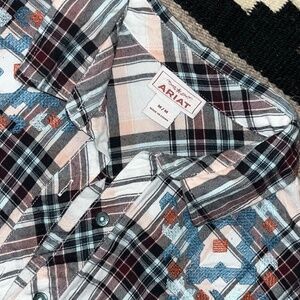 Ariat Aztec Plaid Shirt Size Medium
